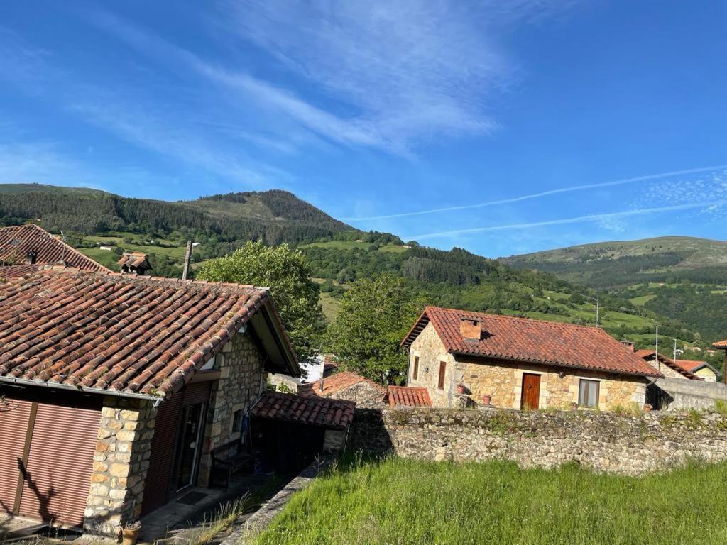 Apartamentos Rurales La Casa Vieja De Alceda 외부 사진
