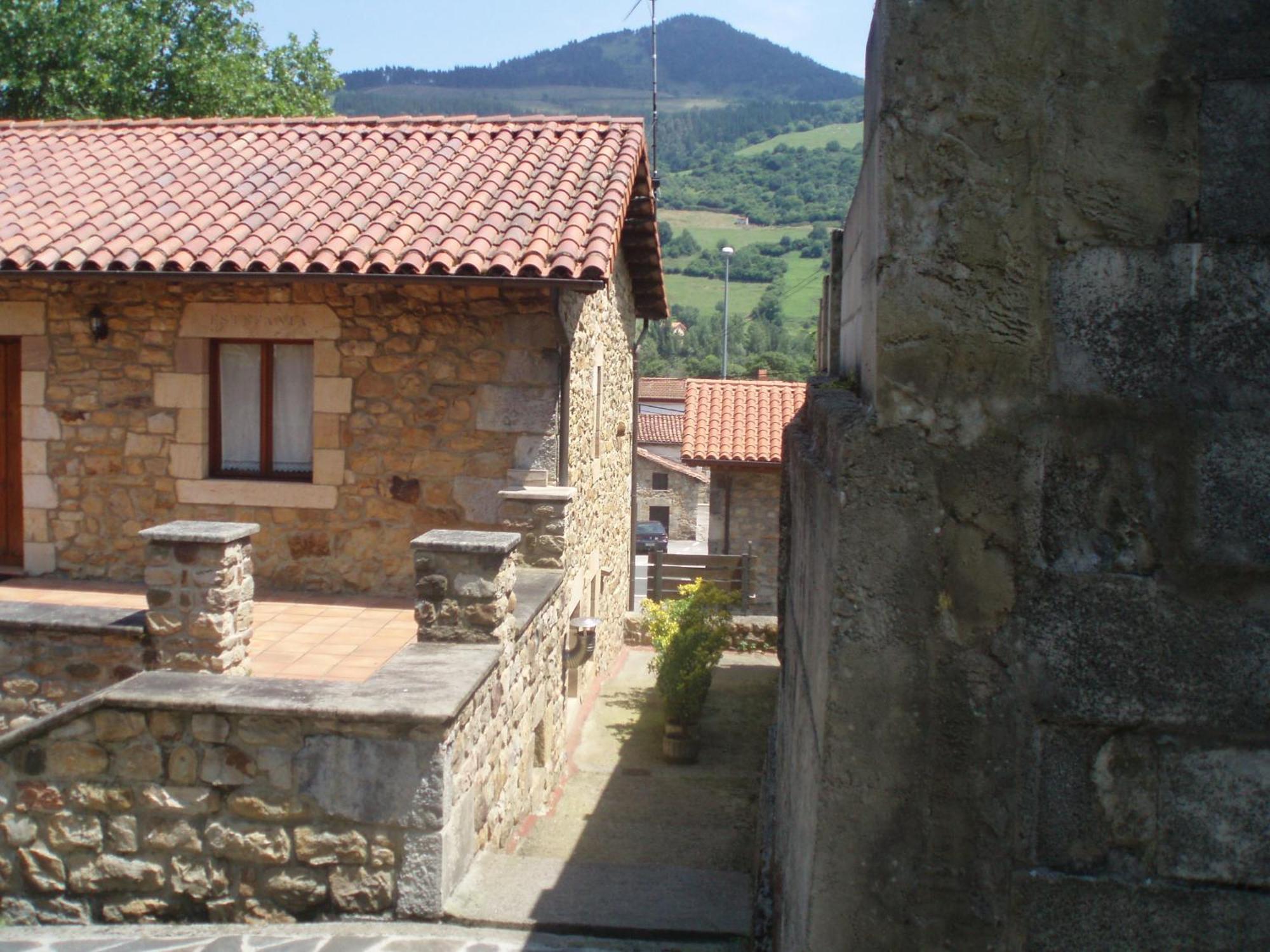 Apartamentos Rurales La Casa Vieja De Alceda 외부 사진