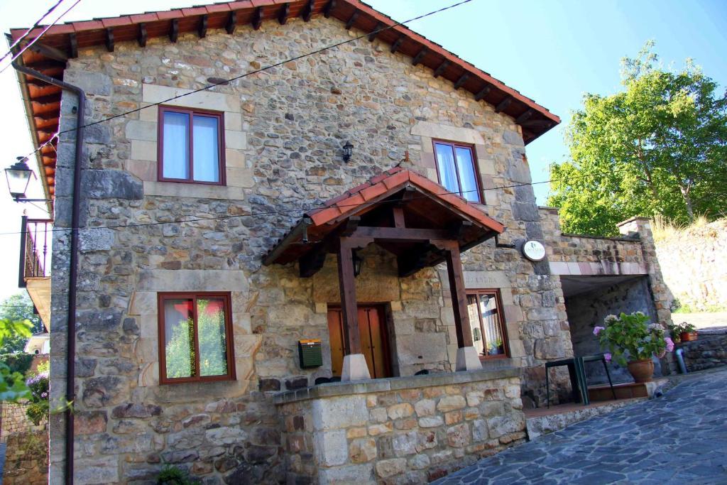 Apartamentos Rurales La Casa Vieja De Alceda 외부 사진